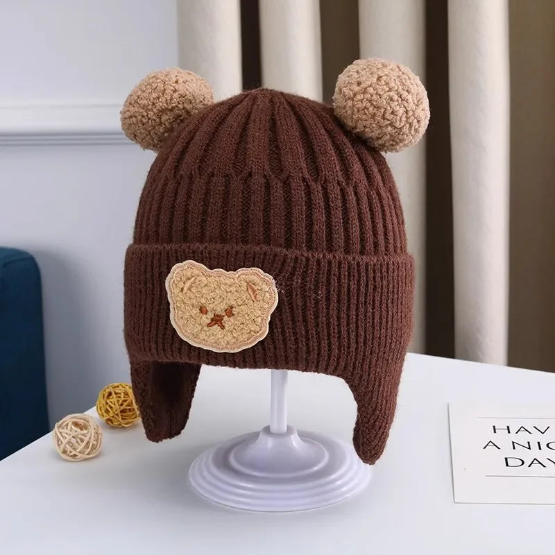 Chapeau en laine pour bébé