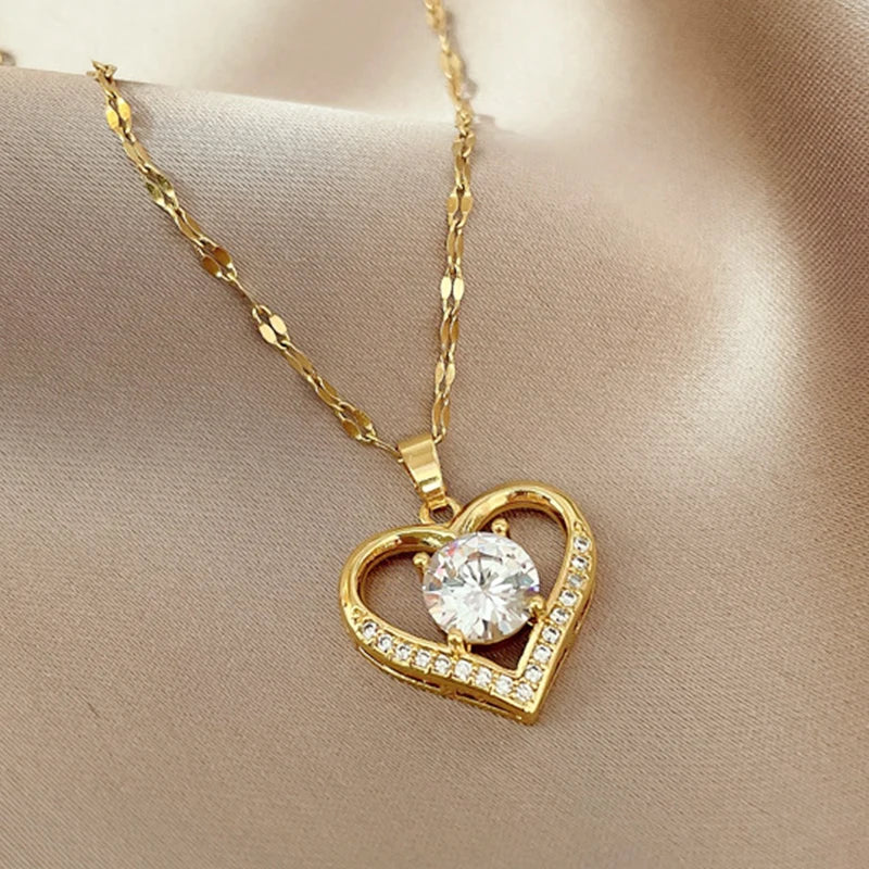 Collier avec Pendentif Cœur en Acier Inoxydable Doré