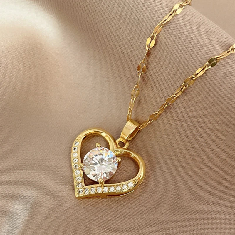 Collier avec Pendentif Cœur en Acier Inoxydable Doré