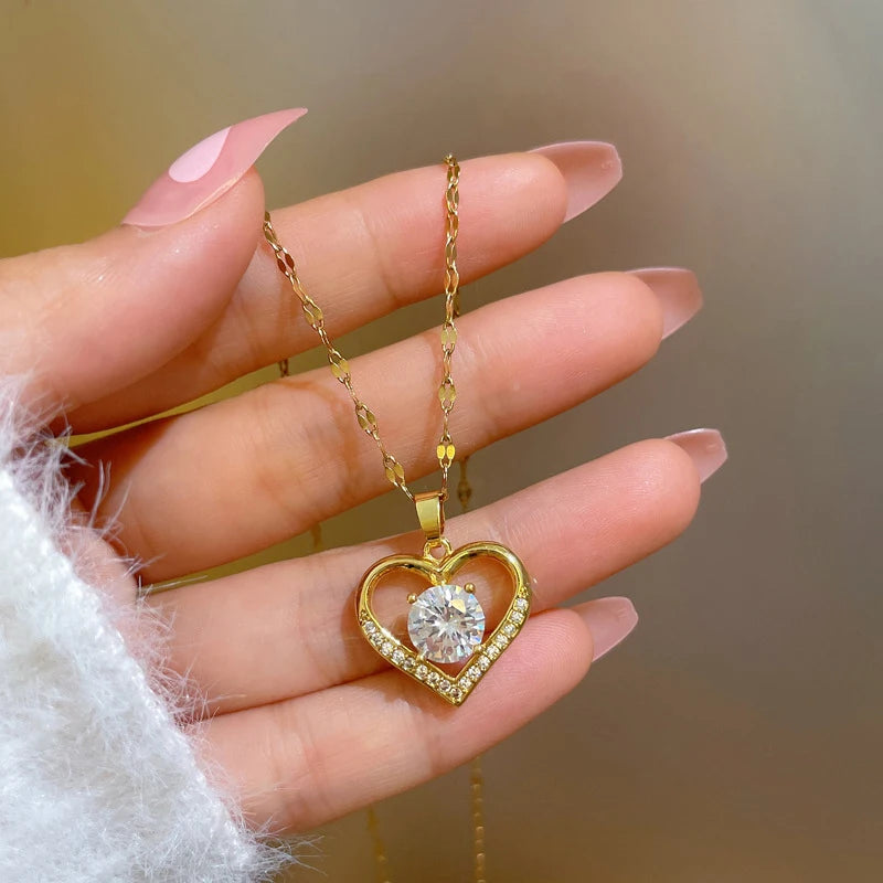 Collier avec Pendentif Cœur en Acier Inoxydable Doré