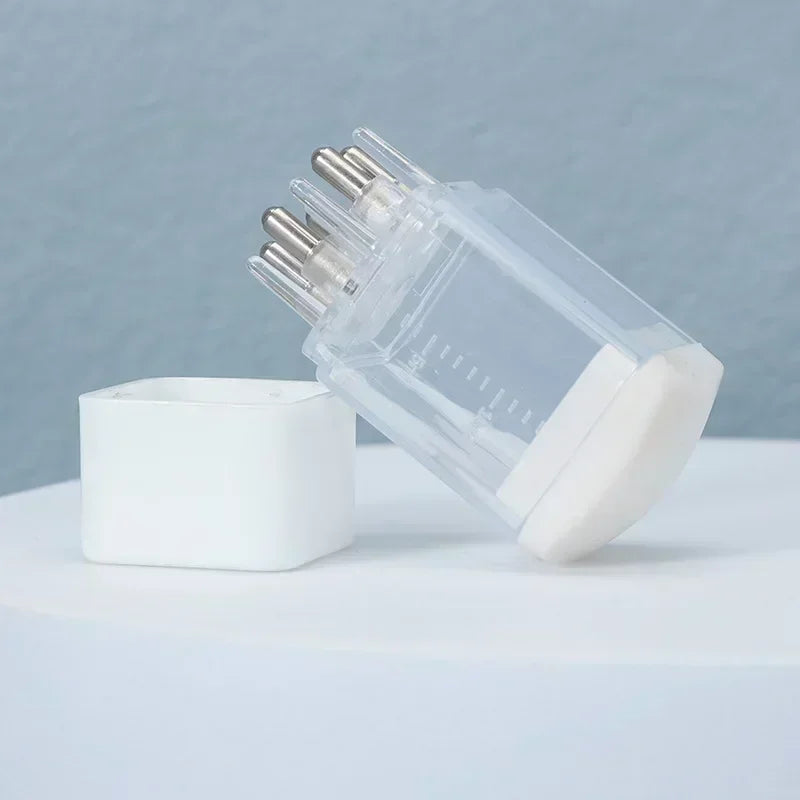 Applicateur de Cuir Chevelu et Peigne Liquide