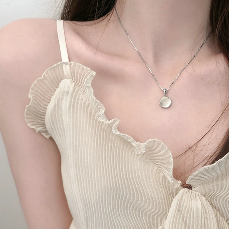 Collier avec Pendentif Cerise en Or Rouge