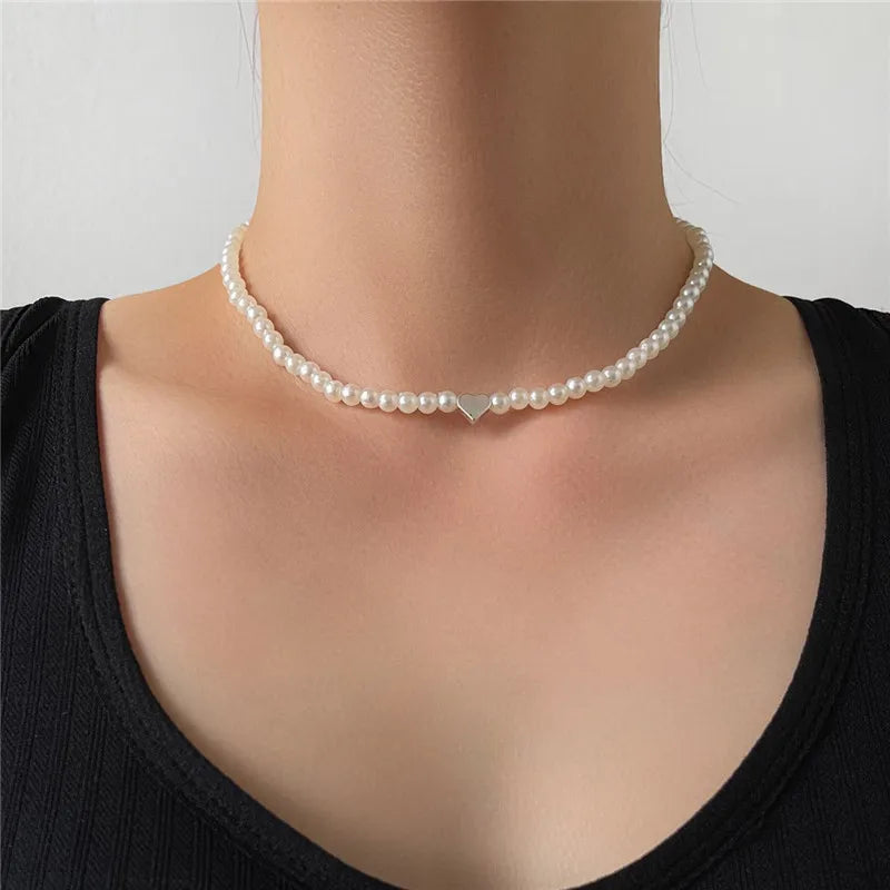 Collier Ras-du-Cou Cœur d'Amour en Perles