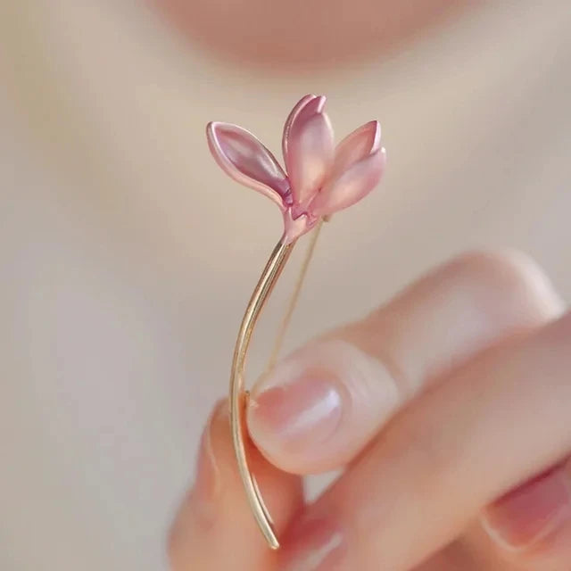Broche de Luxe en Cristal et Perles Flocon de Neige