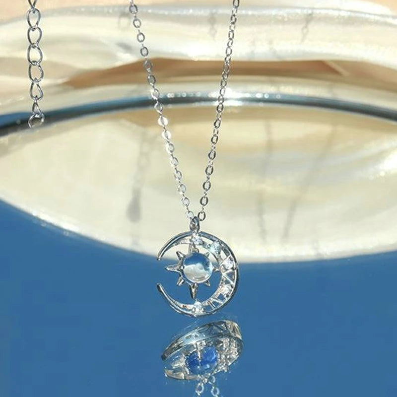 Collier avec Pendentif Cerise en Or Rouge