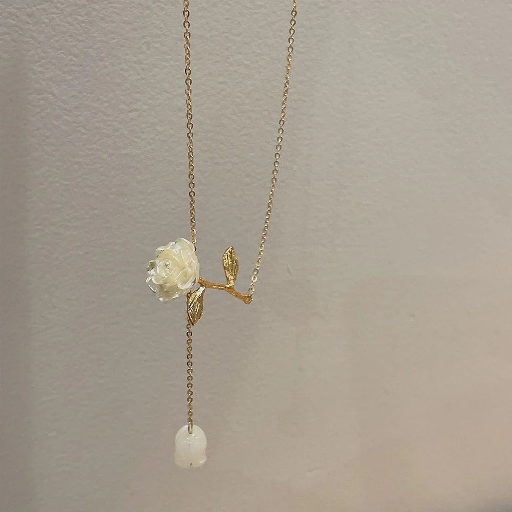 Collier avec Pendentif Cerise en Or Rouge