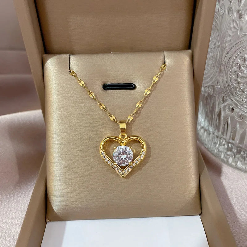 Collier avec Pendentif Cœur en Acier Inoxydable Doré